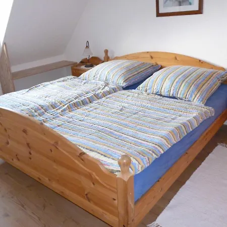 Holiday home Graugans Toenning